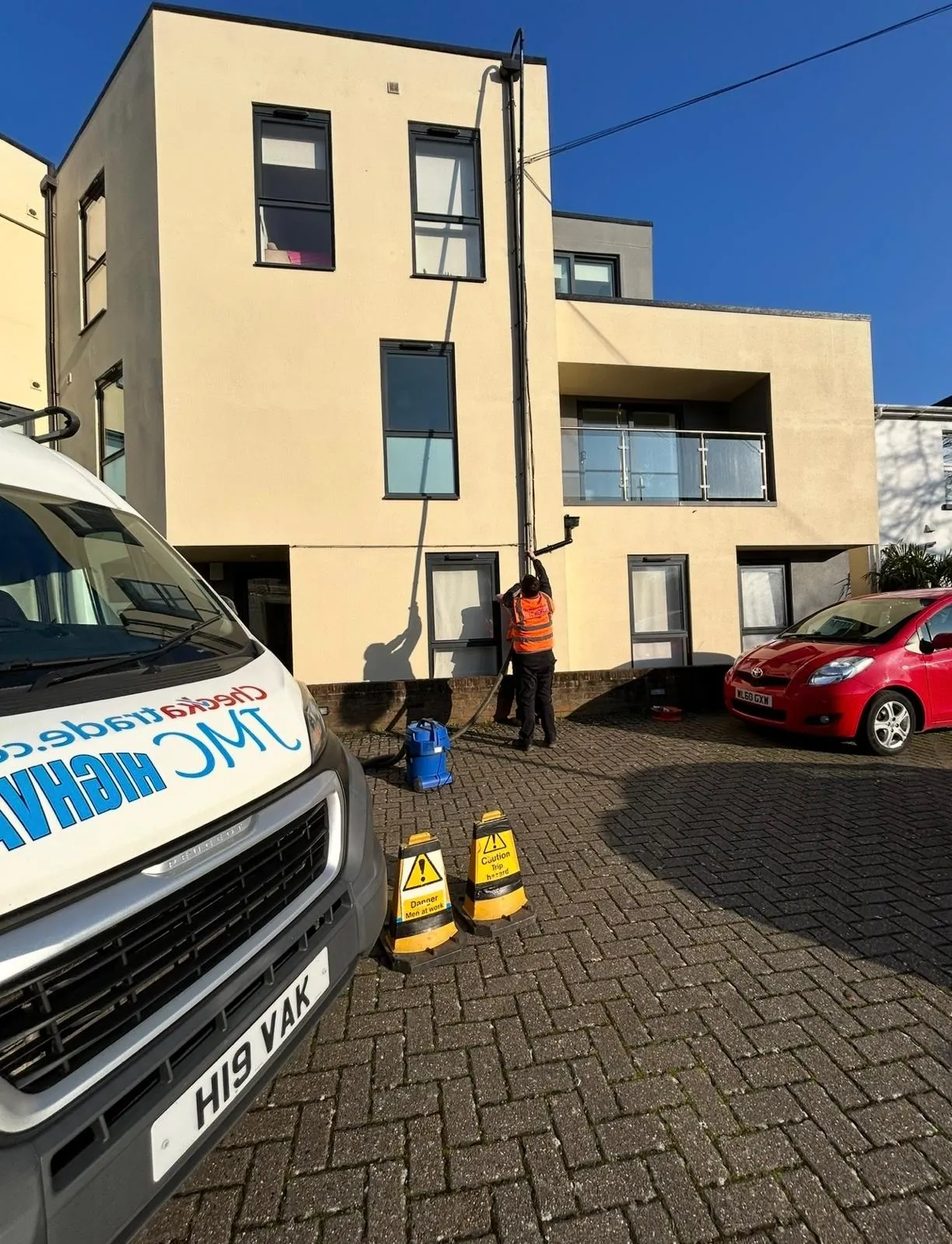 Ground-based gutter clearing